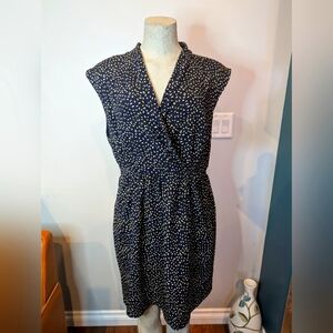 Molly Braken navy blue dress floral pattern, ruched waist, surplice bodice Sz XL